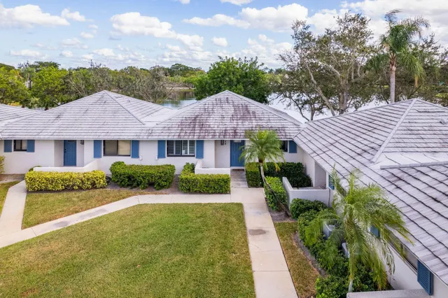 $3,500 | 126 Club Drive, Palm Beach Gardens, FL 33418
