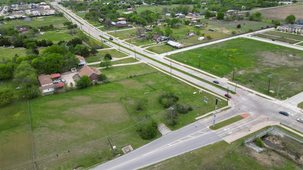 3929 Hickox Road Rowlett, TX 75089 - Photo 6 of 38