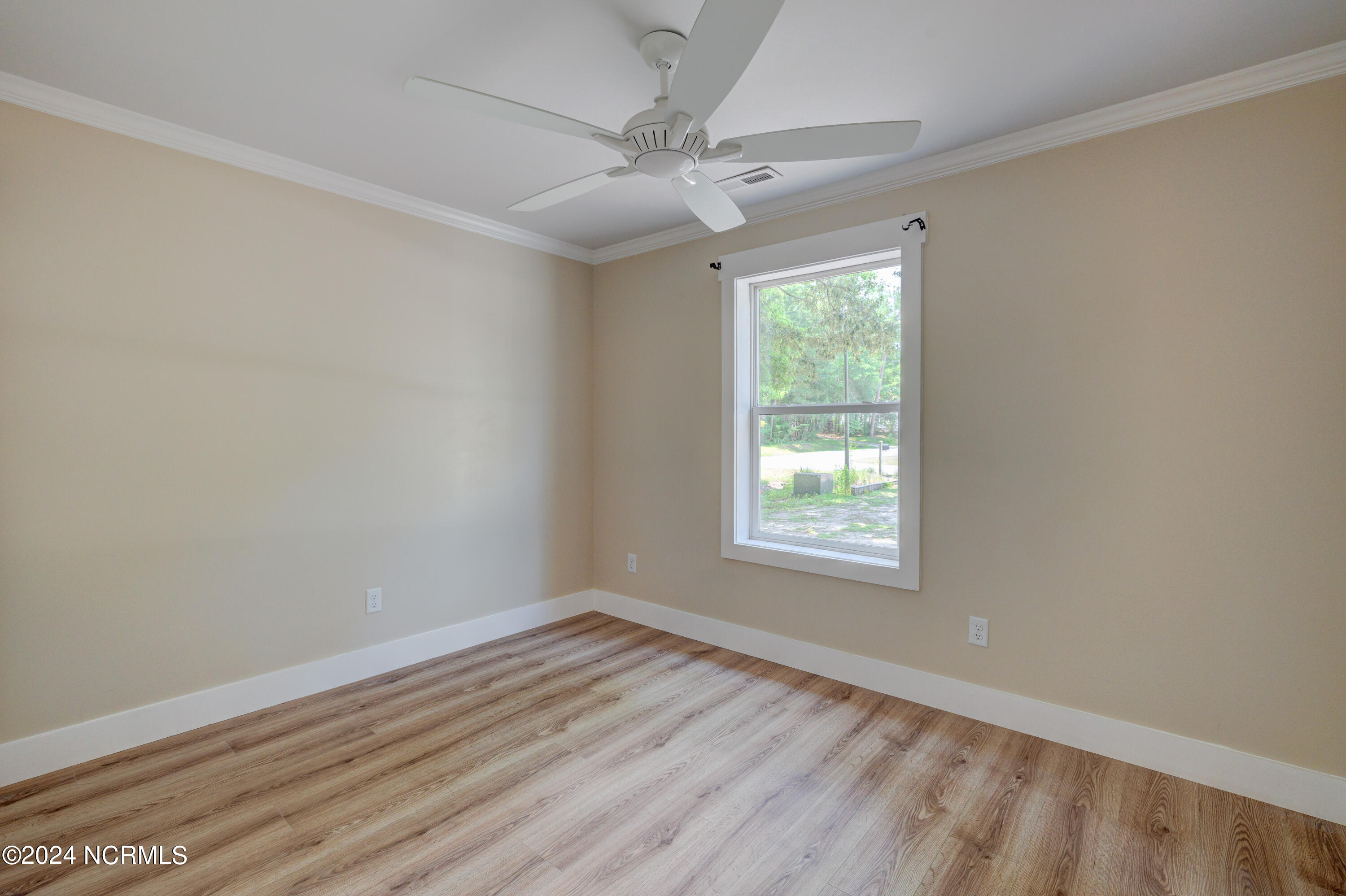 102 Daniel Road Rocky Point, NC 28457 - Photo 37 of 66 102DanielEdit-46
