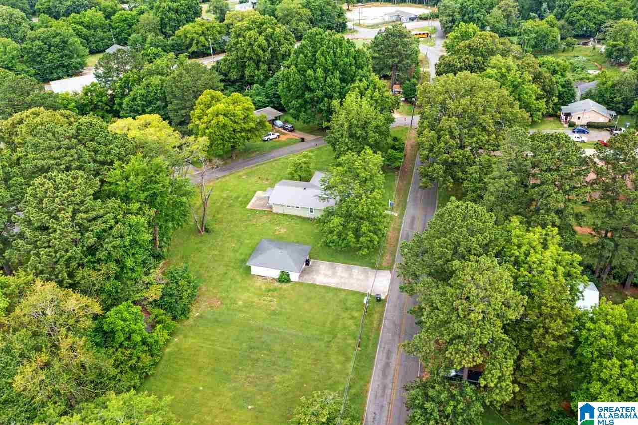 1106 Potter Road Bessemer, AL 35020 - Photo 8 of 33