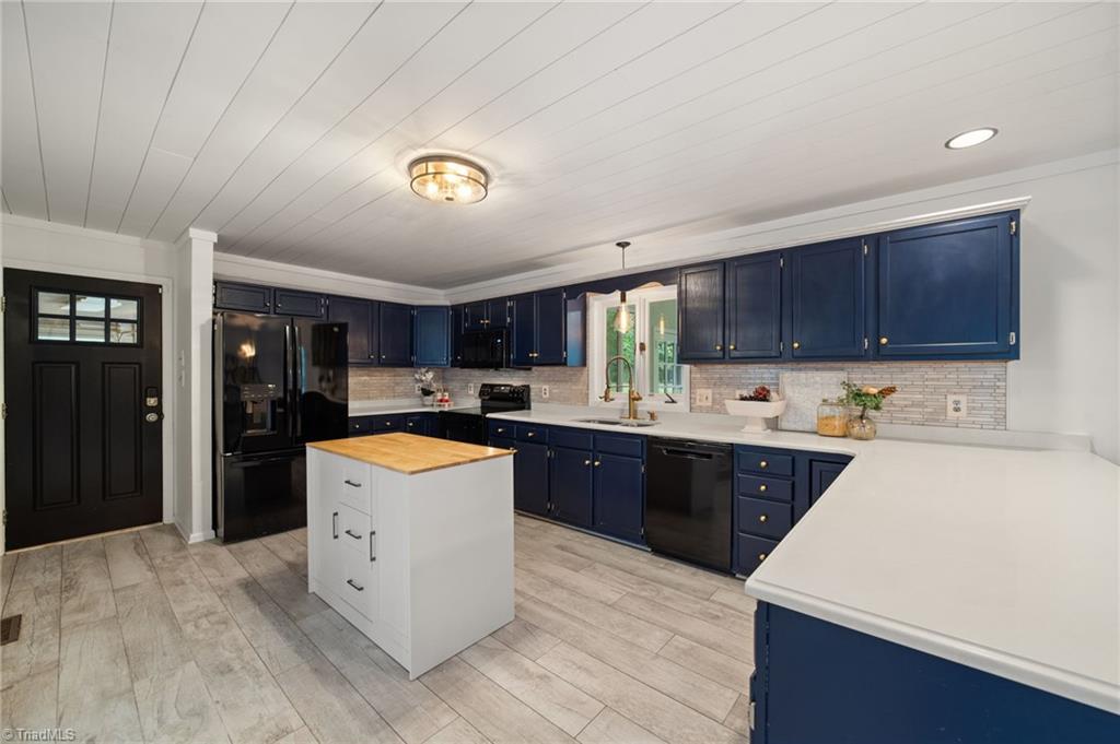 7029 Penman Road High Point, NC 27263 - Photo 21 of 50