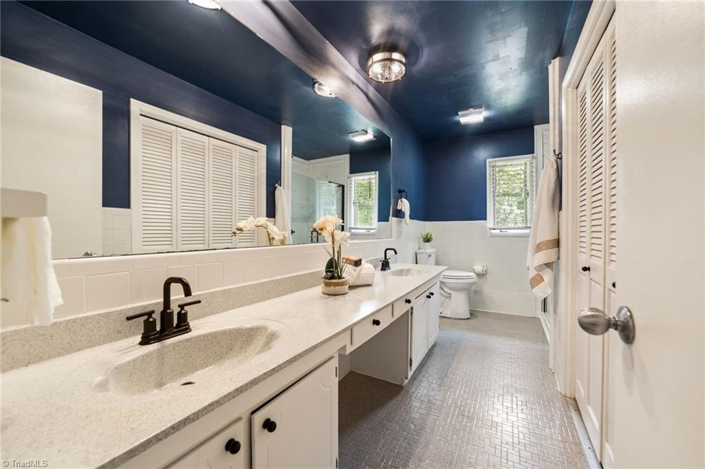 7029 Penman Road High Point, NC 27263 - Photo 35 of 50