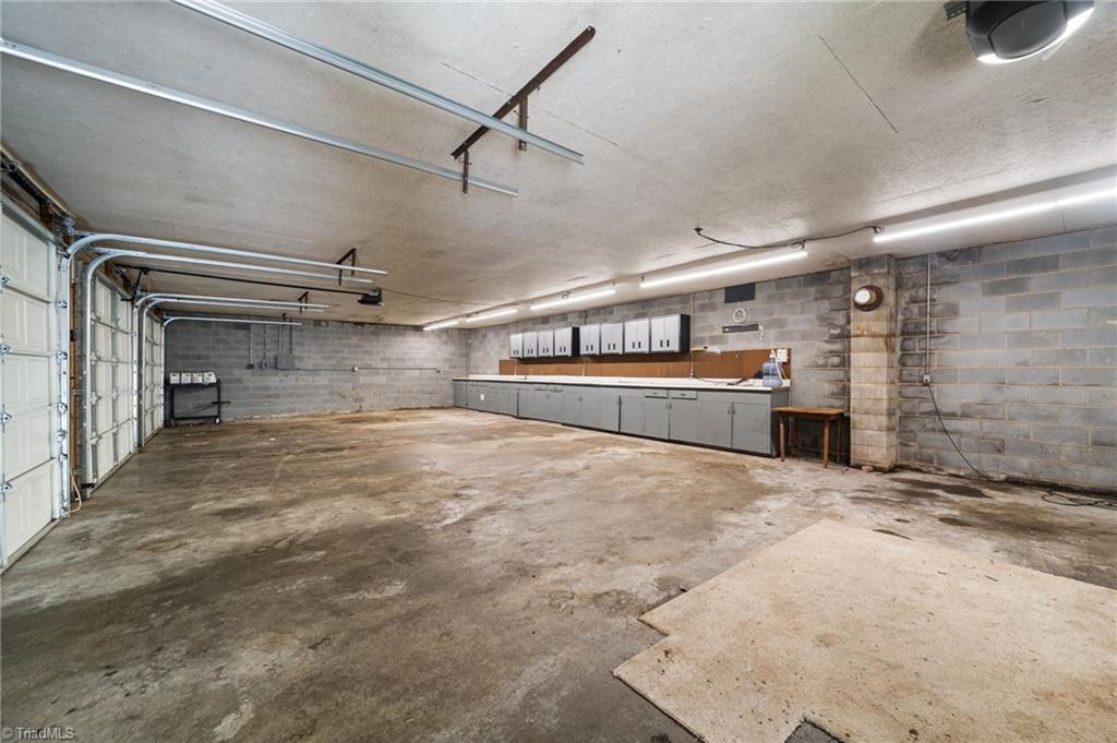 7029 Penman Road High Point, NC 27263 - Photo 46 of 50 4 car detached garage