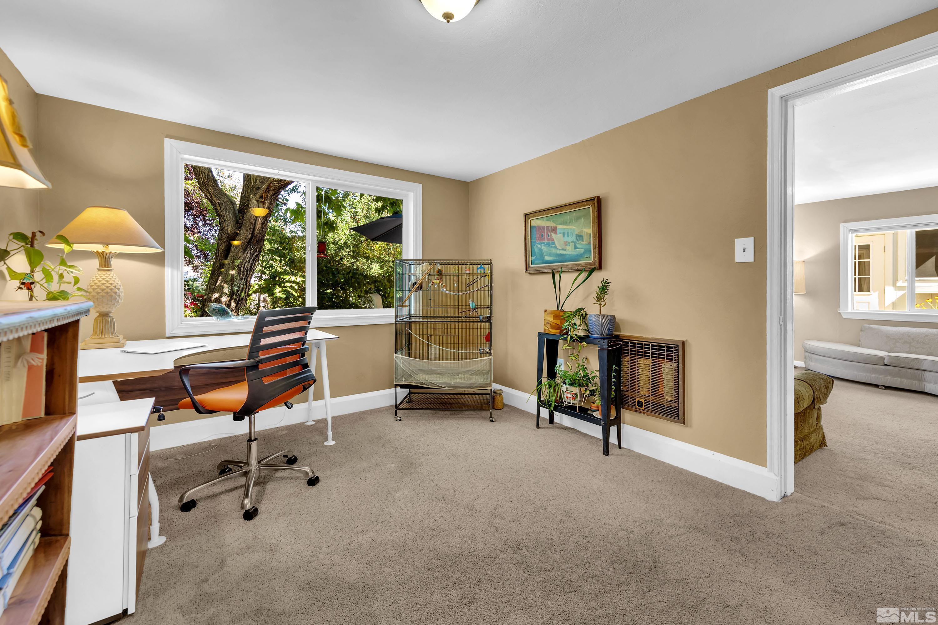 1340 Wesley Drive Reno, NV 89503 - Photo 25 of 39 a living room with furniture and a window