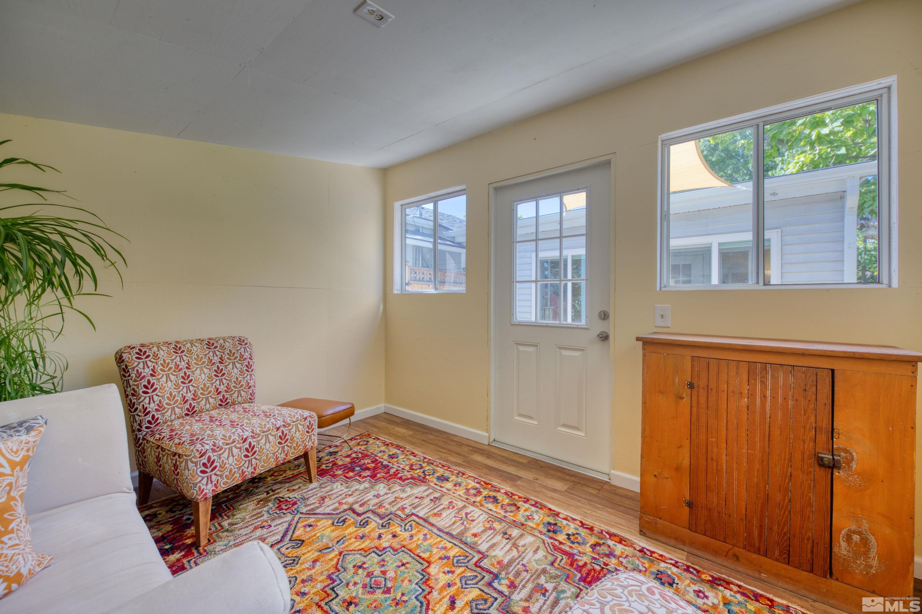 1340 Wesley Drive Reno, NV 89503 - Photo 31 of 39 a living room with furniture and a window