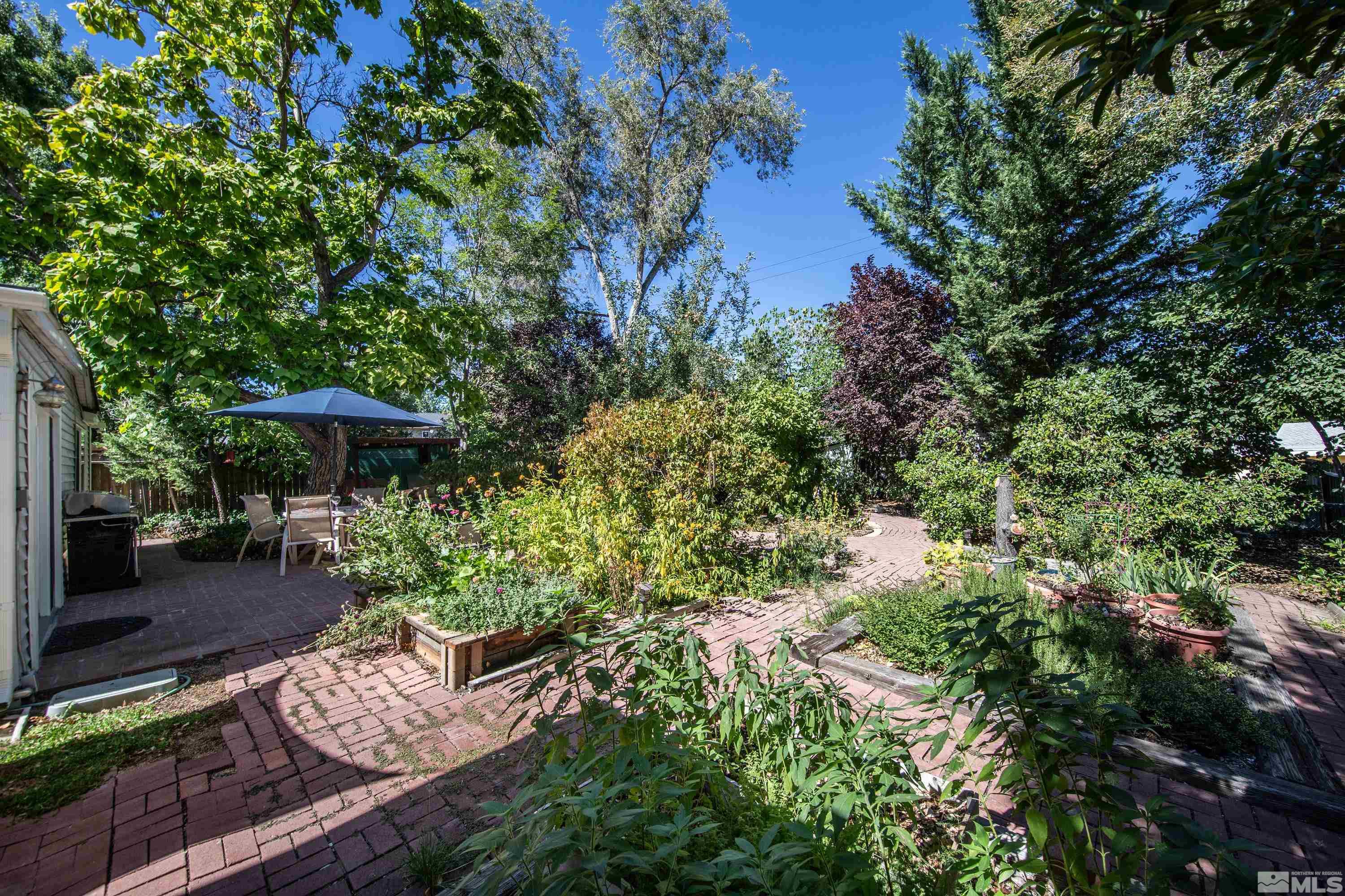 1340 Wesley Drive Reno, NV 89503 - Photo 32 of 39