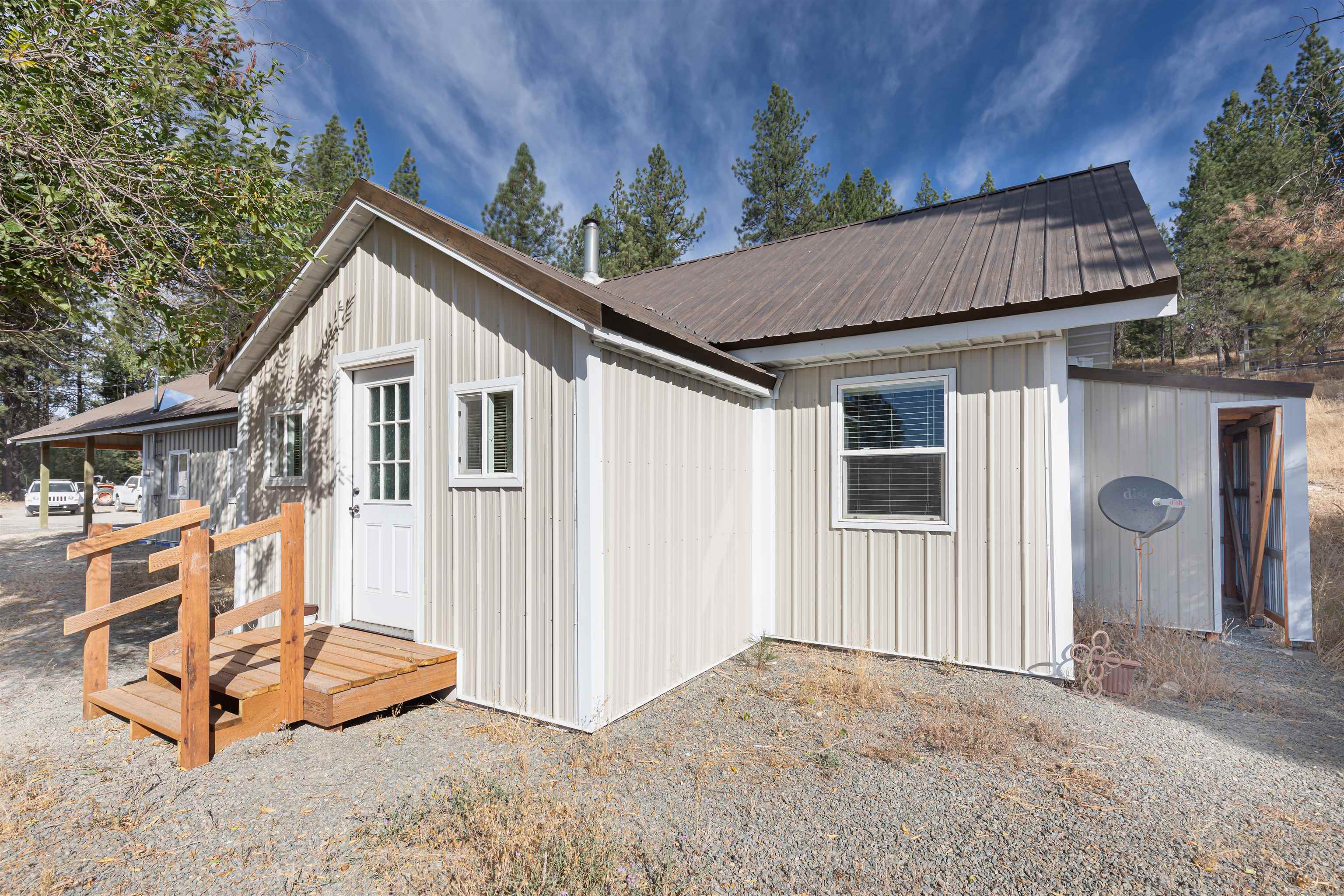 5144 Allen Road Springdale, WA 99173 - Photo 1 of 23