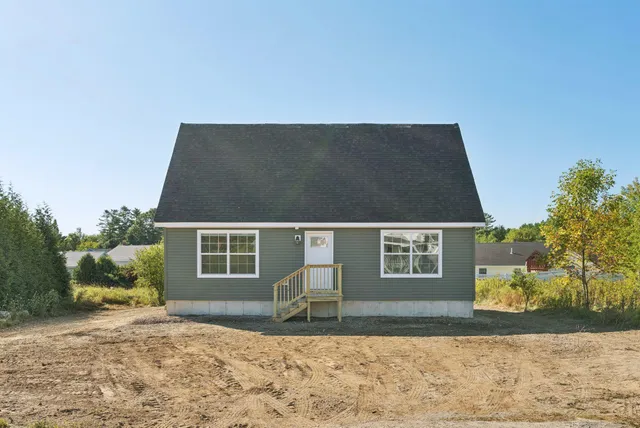 $425,000 | 6 Bayberry Court, Augusta, ME 04330