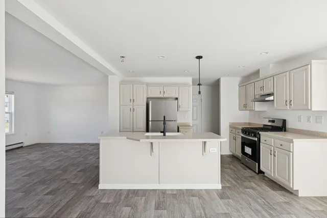 $425,000 | 6 Bayberry Court, Augusta, ME 04330