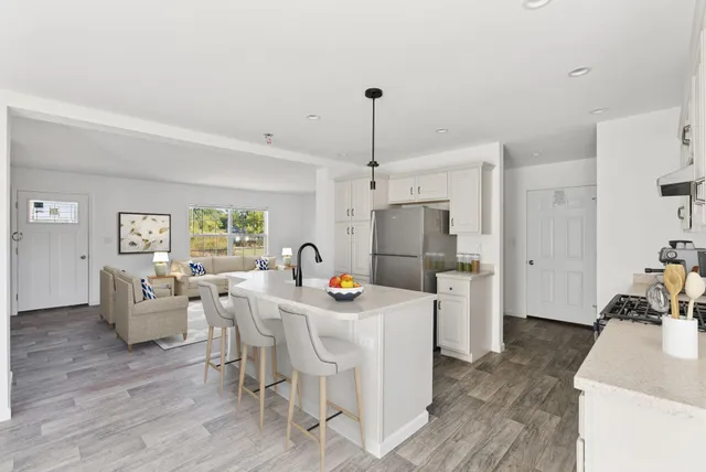 $425,000 | 6 Bayberry Court, Augusta, ME 04330