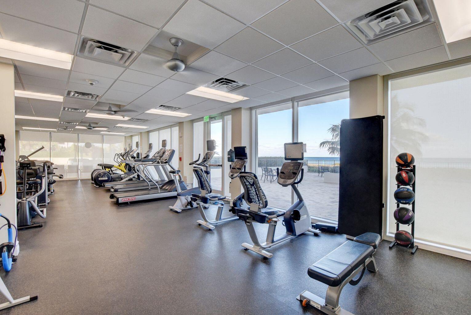 2800 South Ocean Boulevard, Unit 7E Boca Raton, FL 33432 - Photo 33 of 34 gym