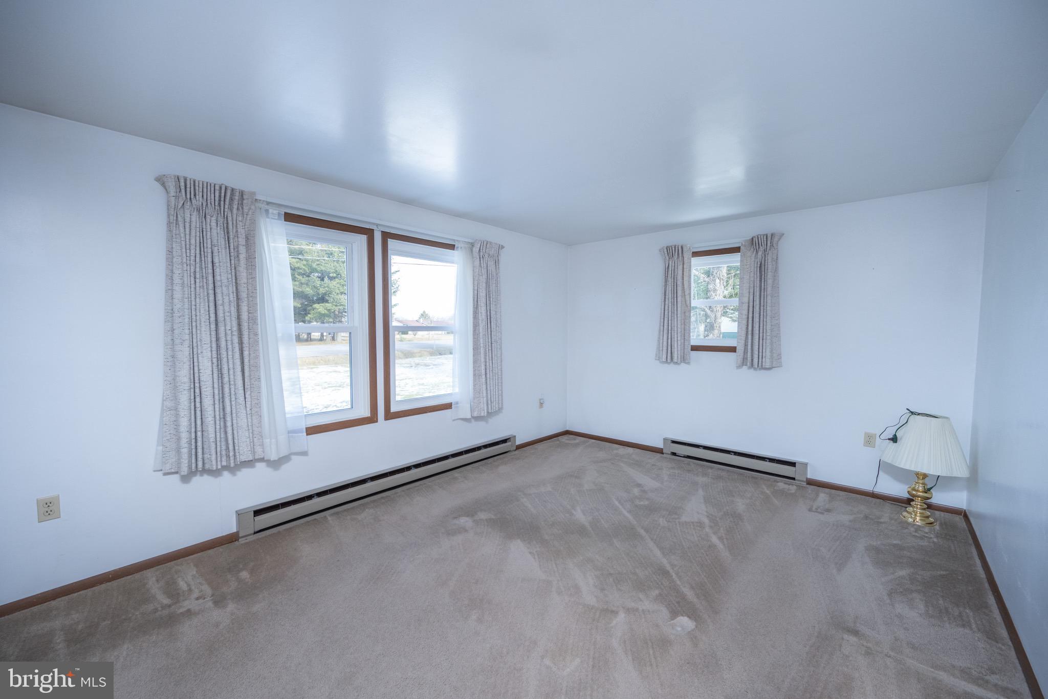 1108 Hutton Road Oakland, MD 21550 - Photo 7 of 37 Gallery Image 7