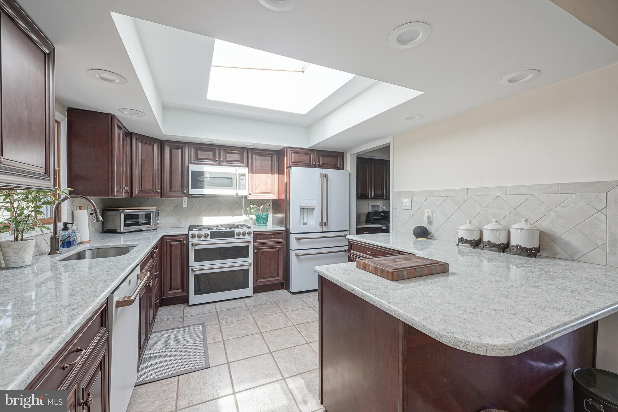 771 Kettle Run Road Marlton, NJ 08053 - Photo 11 of 44