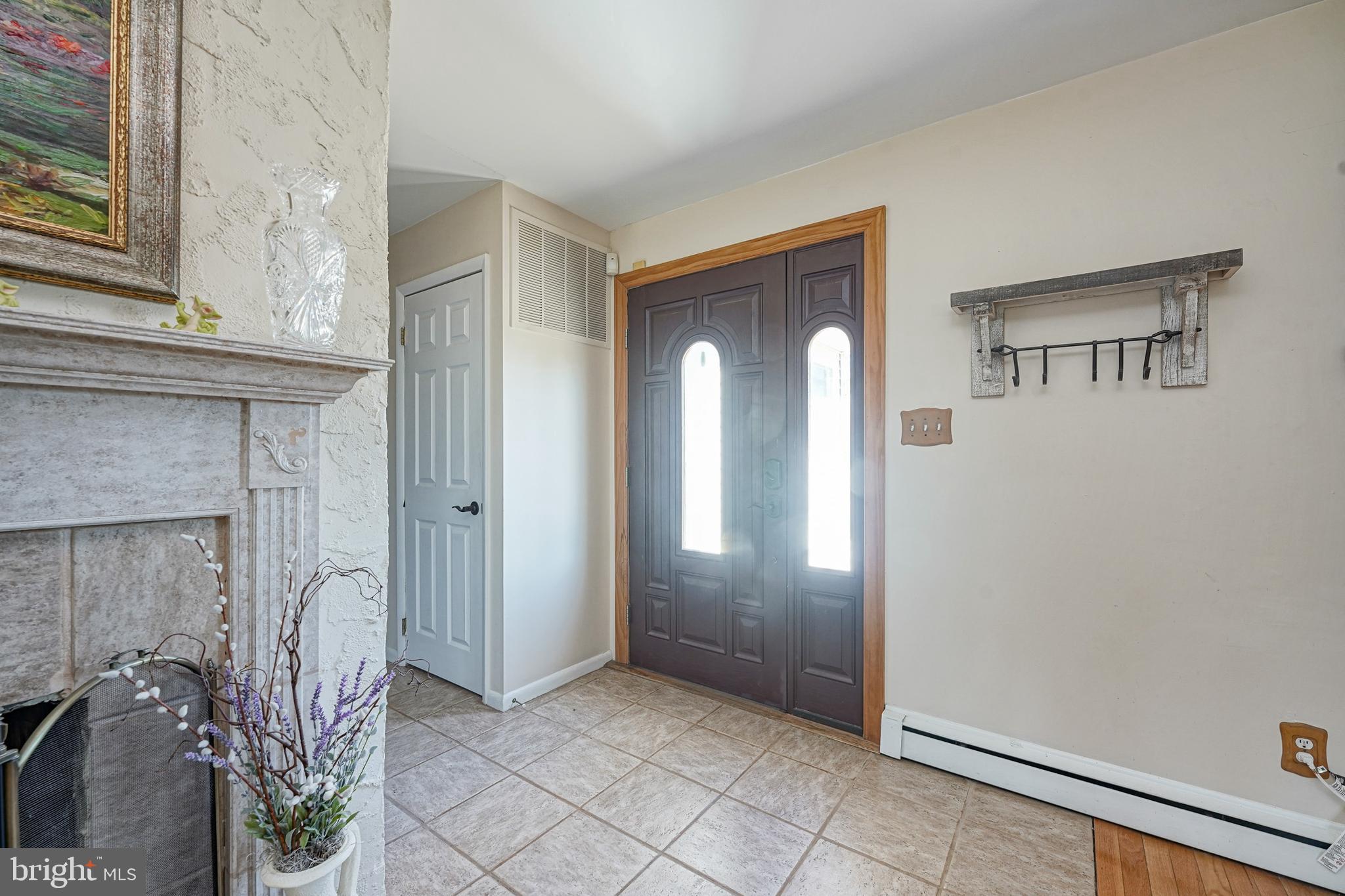 771 Kettle Run Road Marlton, NJ 08053 - Photo 4 of 44