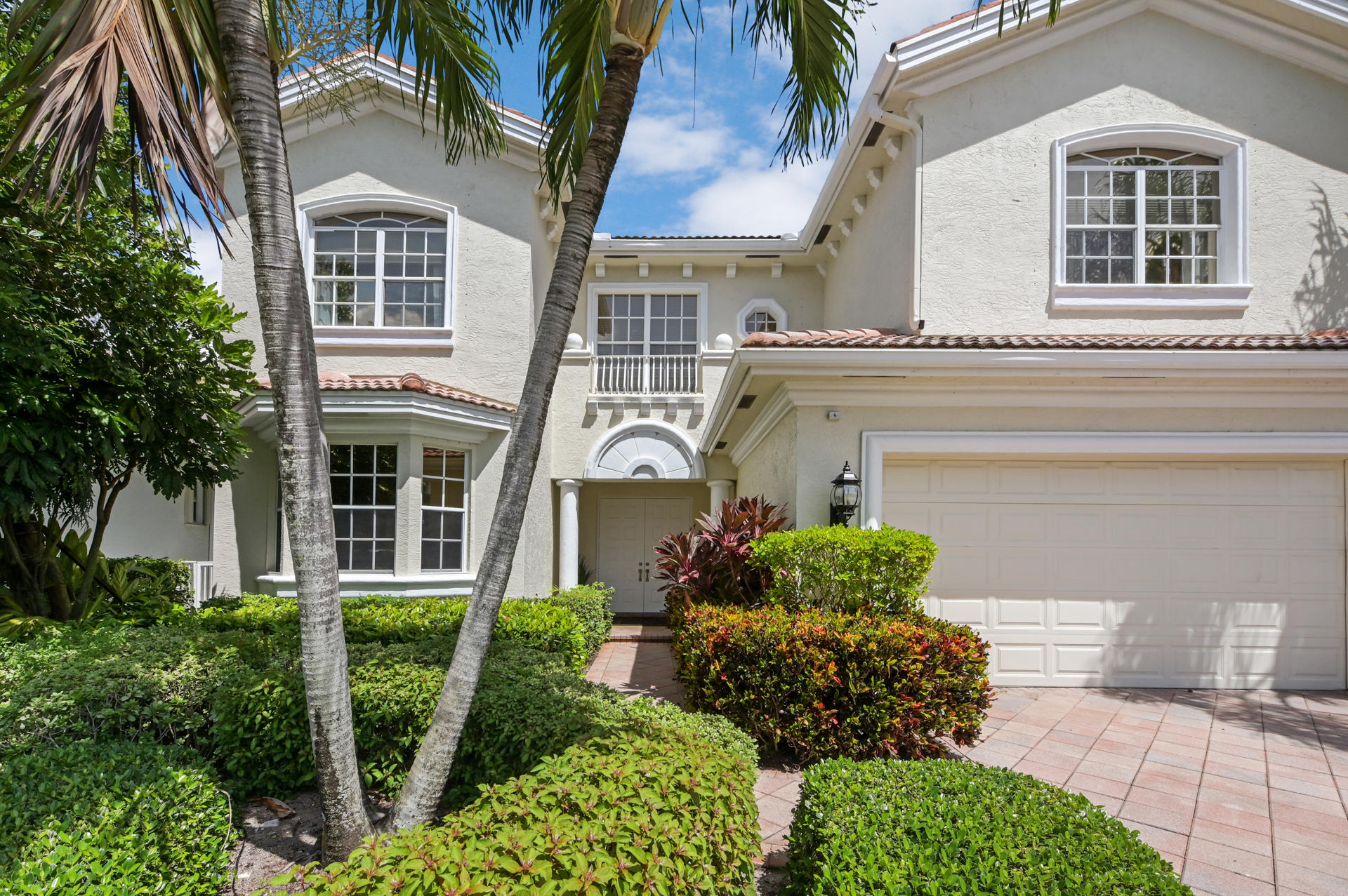 4133 Briarcliff Circle Boca Raton, FL 33496 - Photo 3 of 60 Front 02