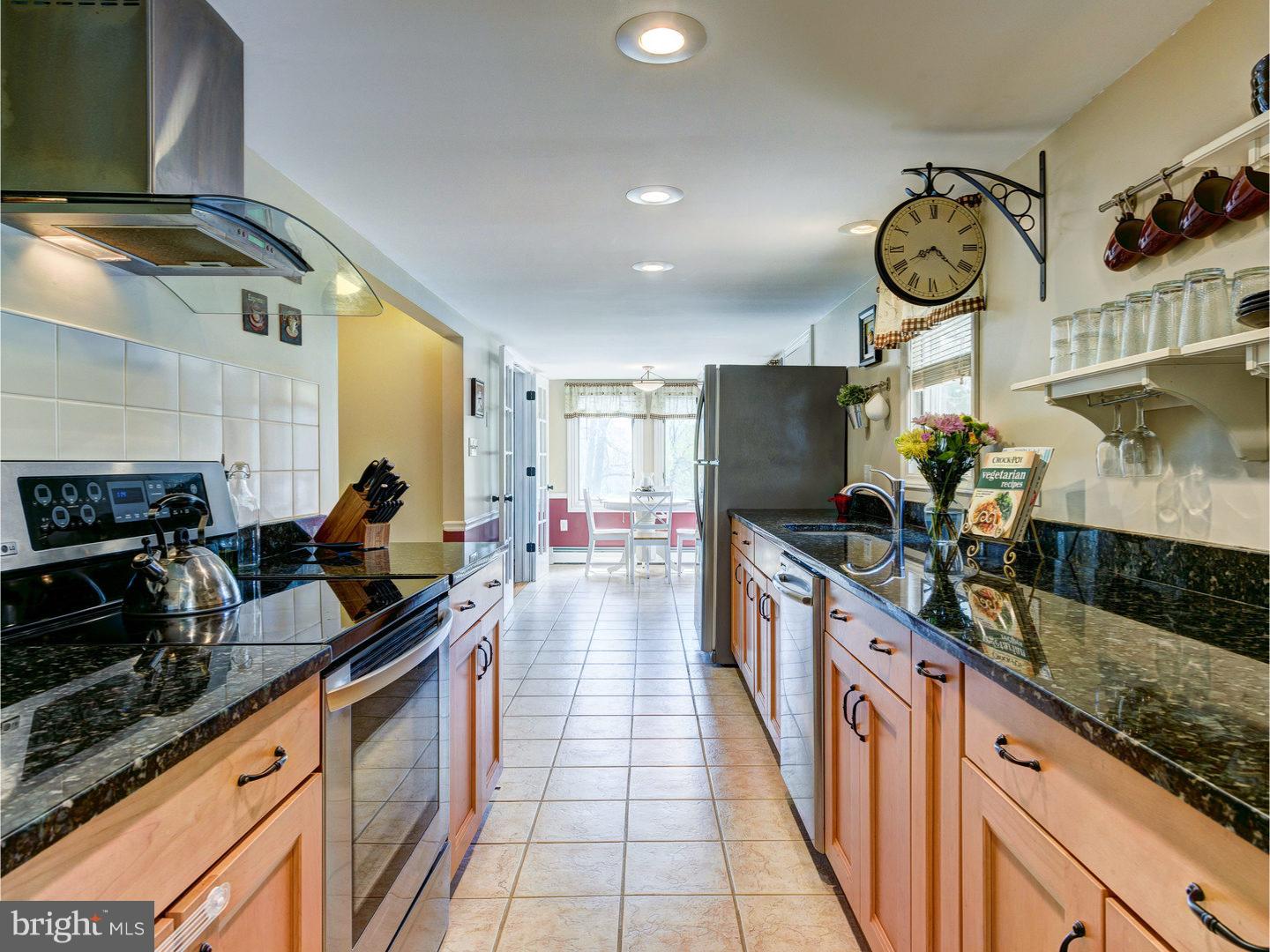 531 Pine Swamp Road Elverson, PA 19520 - Photo 4 of 25