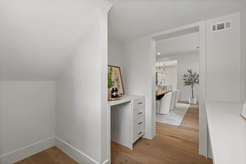 $1,399,900 | 309 Avenue Of Oaks Street, Houston, TX 77009