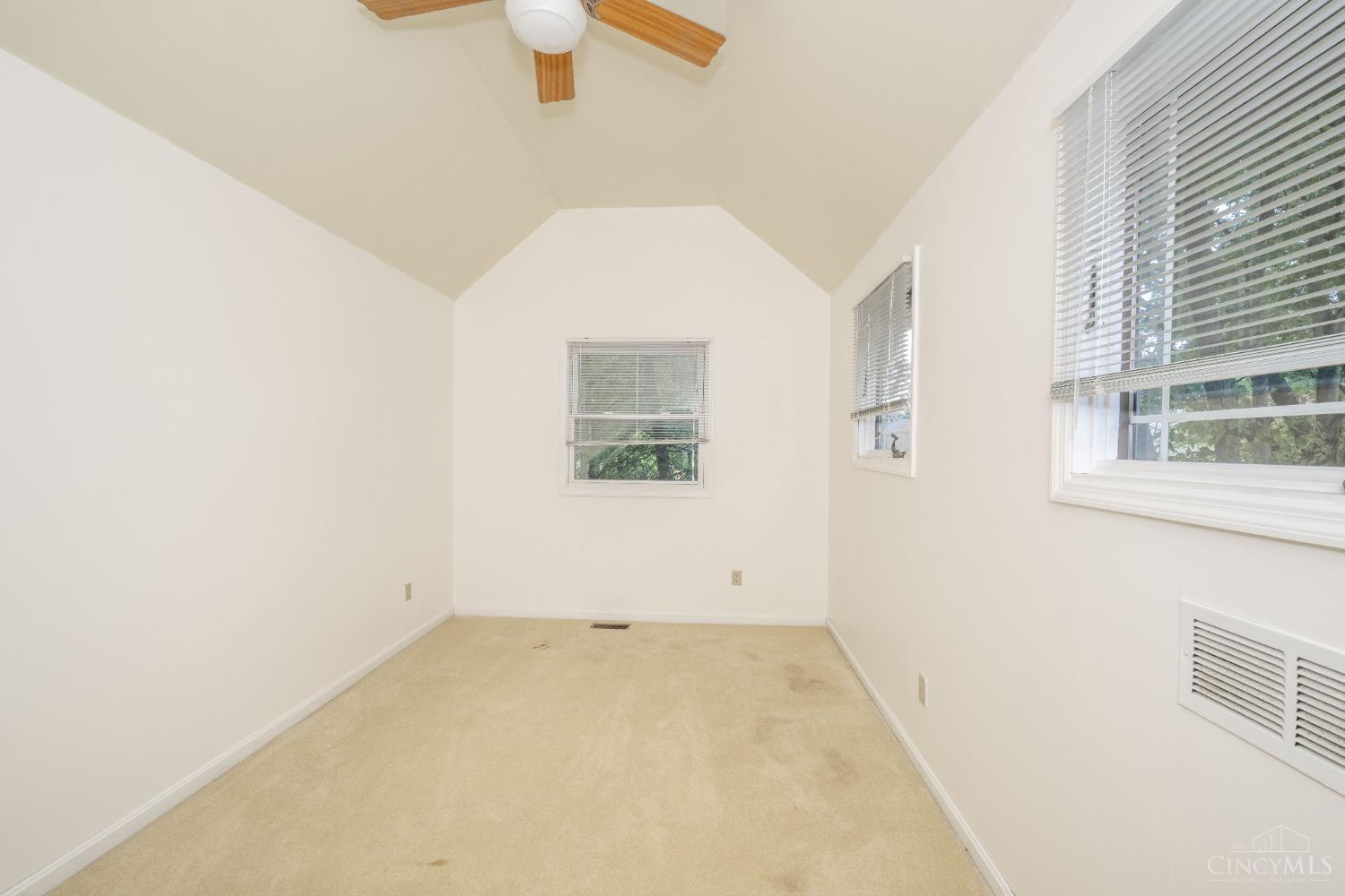 1150 Pamela Road Cincinnati, OH 45255 - Photo 40 of 63 Gallery Image 40