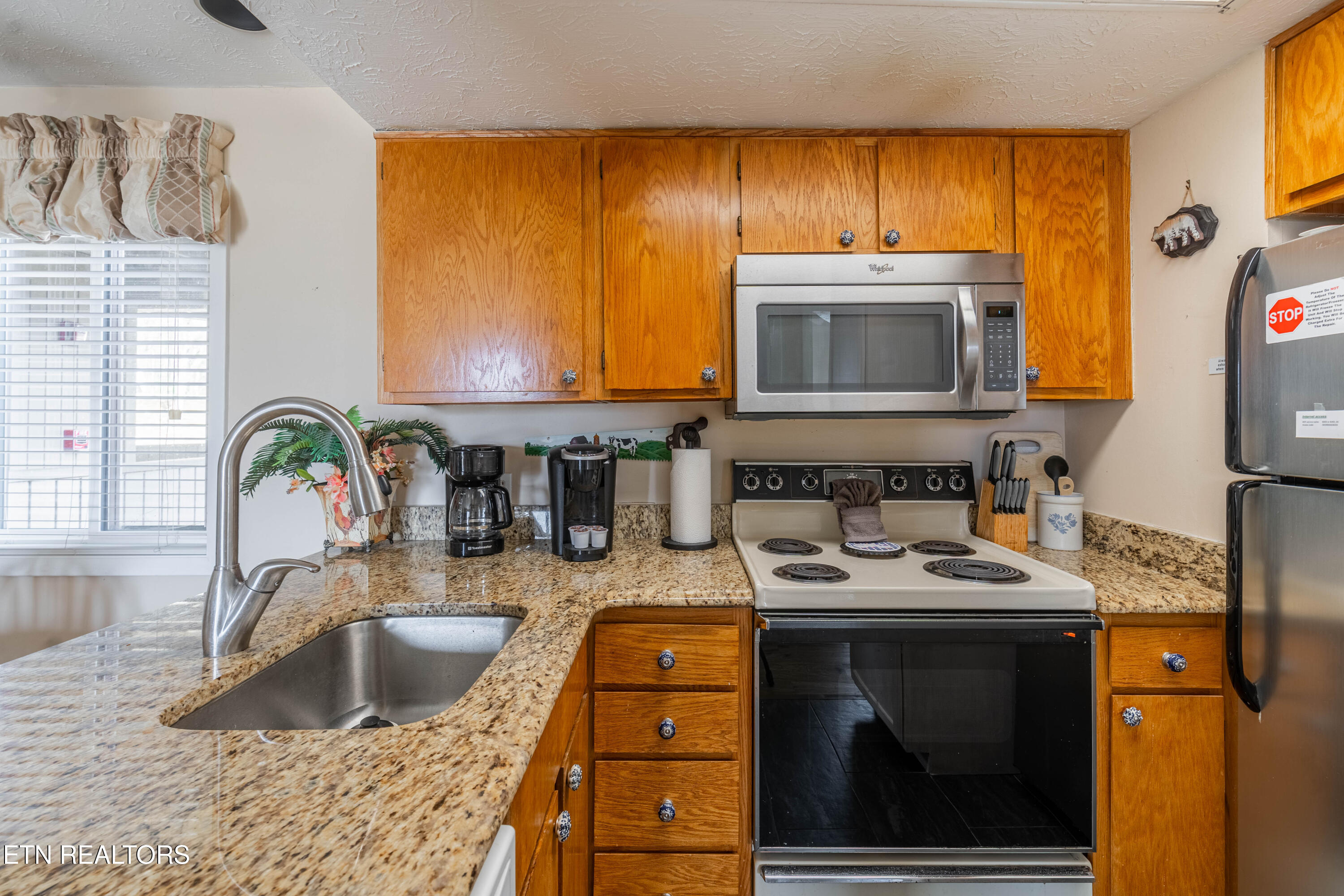 3710 Weber Road, Unit B203 Gatlinburg, TN 37738 - Photo 11 of 38 _DSC9461-HDR