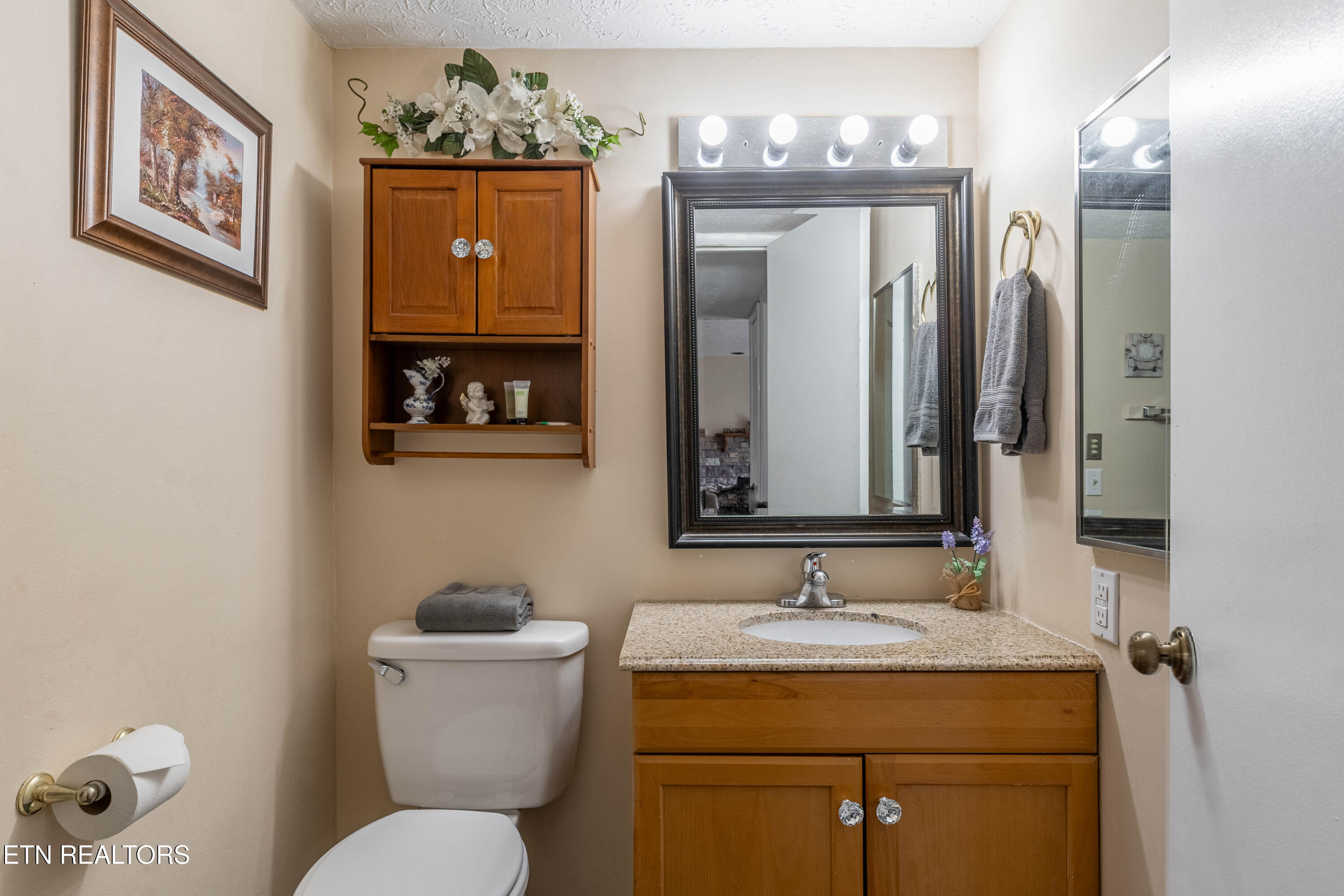 3710 Weber Road, Unit B203 Gatlinburg, TN 37738 - Photo 16 of 38 _DSC9496-HDR