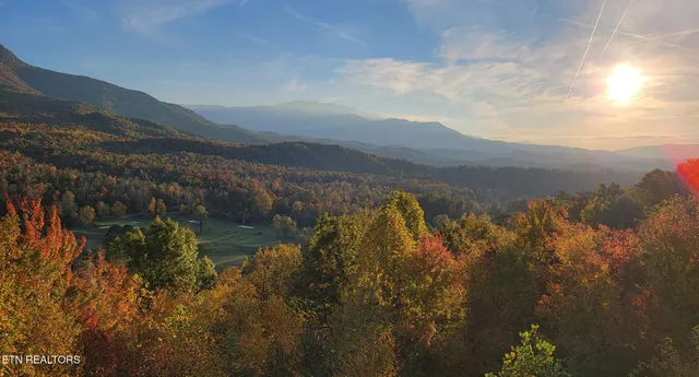 $174,900 | 3710 Weber Road, Unit B203, Gatlinburg, TN 37738