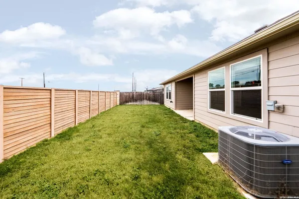 $1,850 | 917 Chachalaca Court, Seguin, TX 78155