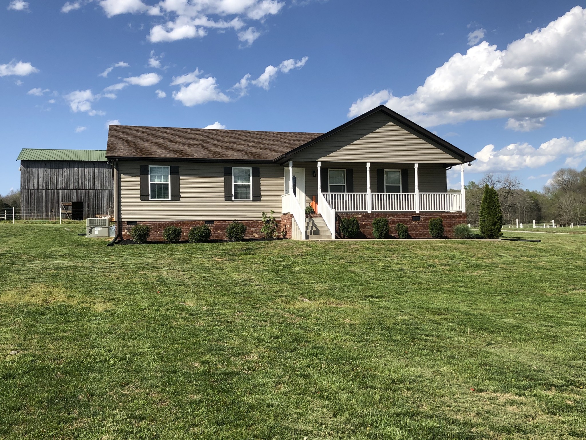 3700 Oldham Road Castalian Springs, TN 37031 - Photo 3 of 32 Gallery Image 3