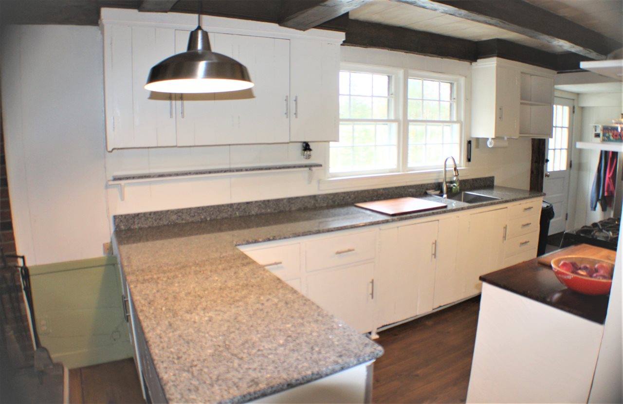 144 Mountain Road Jaffrey, NH 03452 - Photo 8 of 24