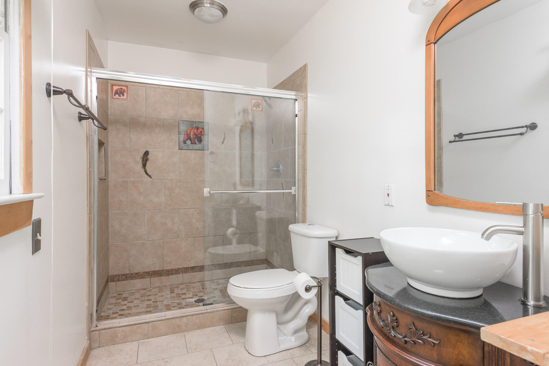 4820 Lone Hill Road Chattanooga, TN 37416 - Photo 18 of 34 Master Bath