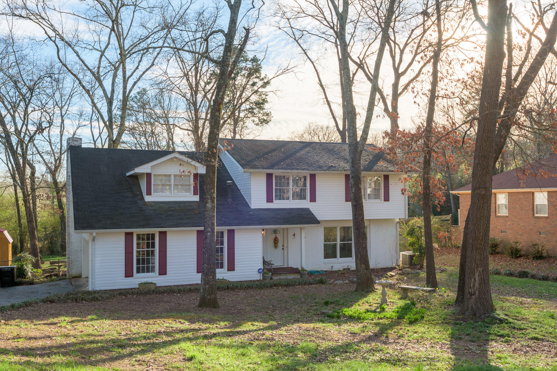 4820 Lone Hill Road Chattanooga, TN 37416 - Photo 26 of 34 Front View