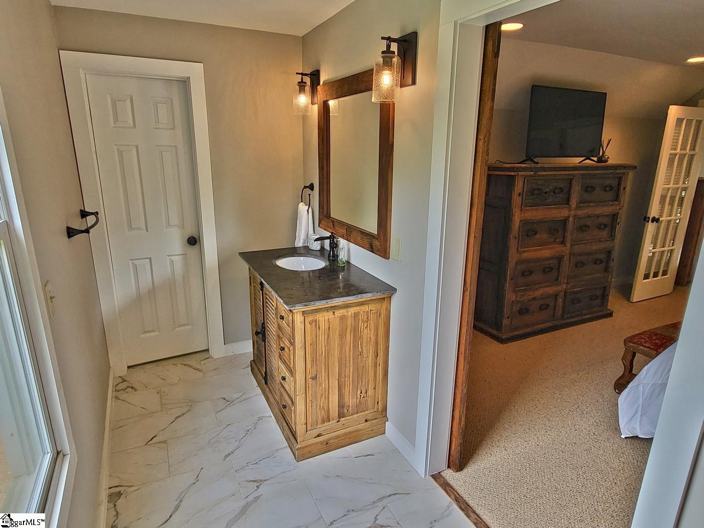 108 Carolina Cove Road Seneca, SC 29672 - Photo 35 of 50