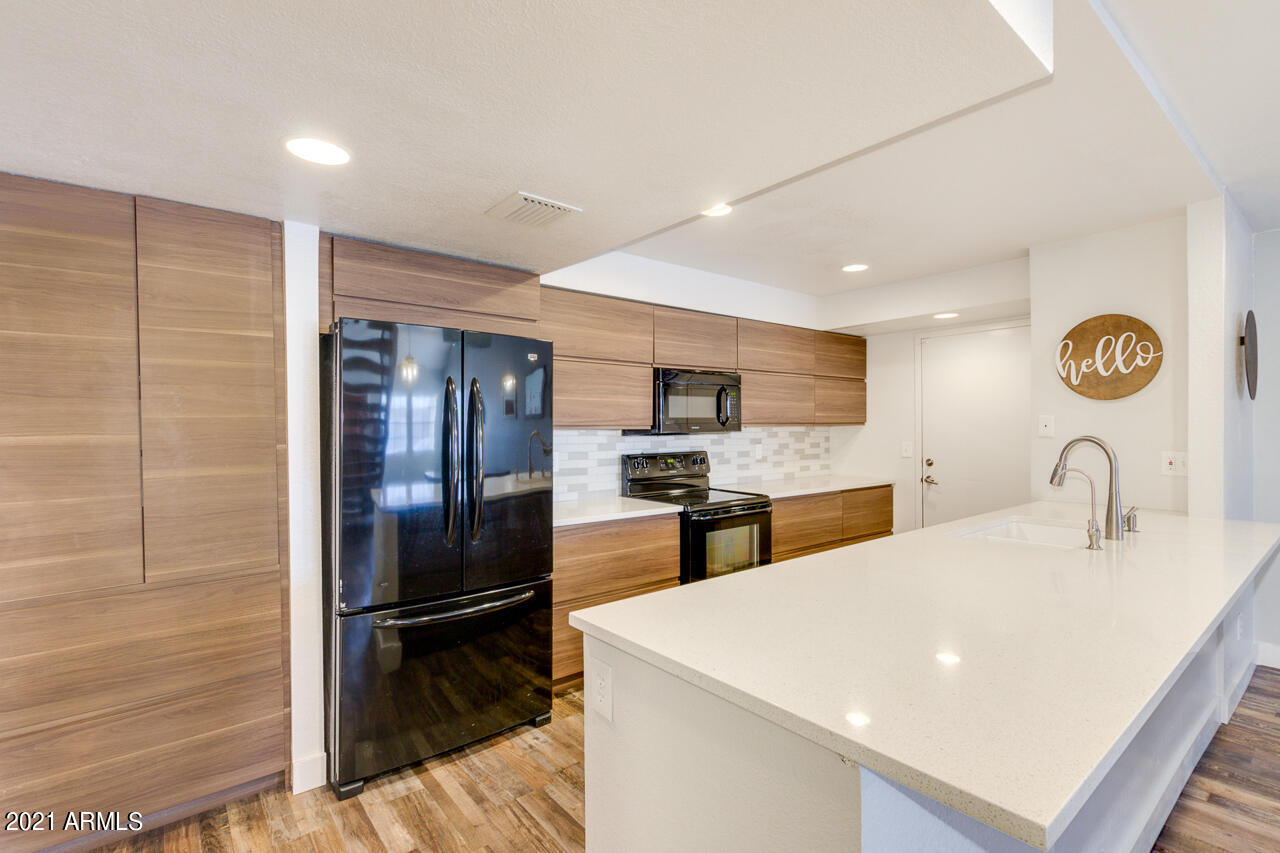 2929 East Broadway Road, Unit 96 Mesa, AZ 85204 - Photo 7 of 22 07-Broadway