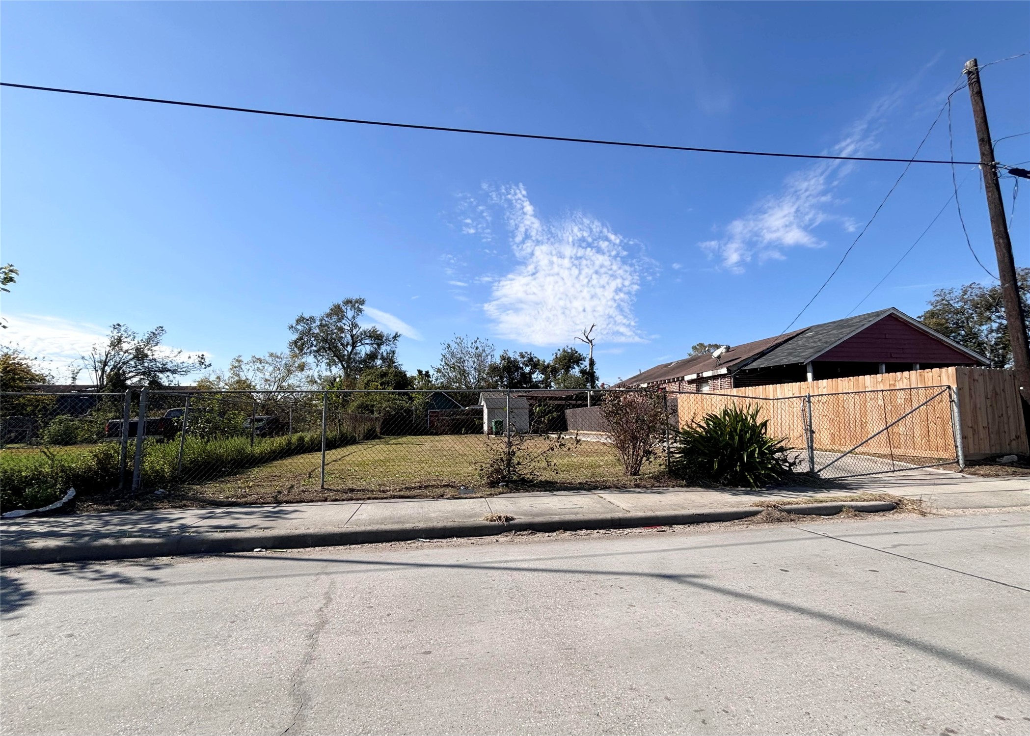 7511 Hirsch Road Houston, TX 77016 - Photo 10 of 11