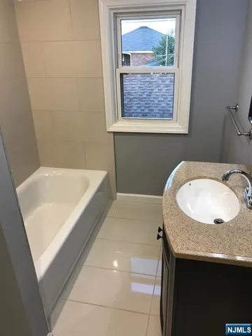 $2,800 | 140 Prospect Street, Unit 2, Garfield, NJ 07026