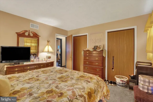 $305,000 | 2545 Onyx Road, York, PA 17408