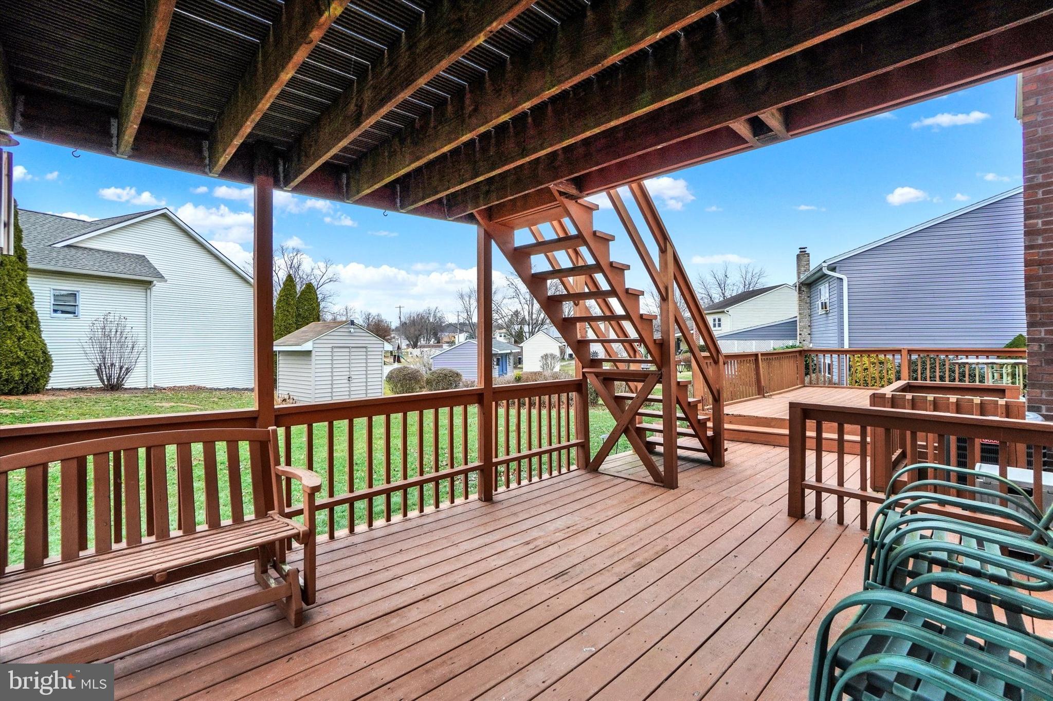 2545 Onyx Road York, PA 17408 - Photo 23 of 28 Second ground level deck