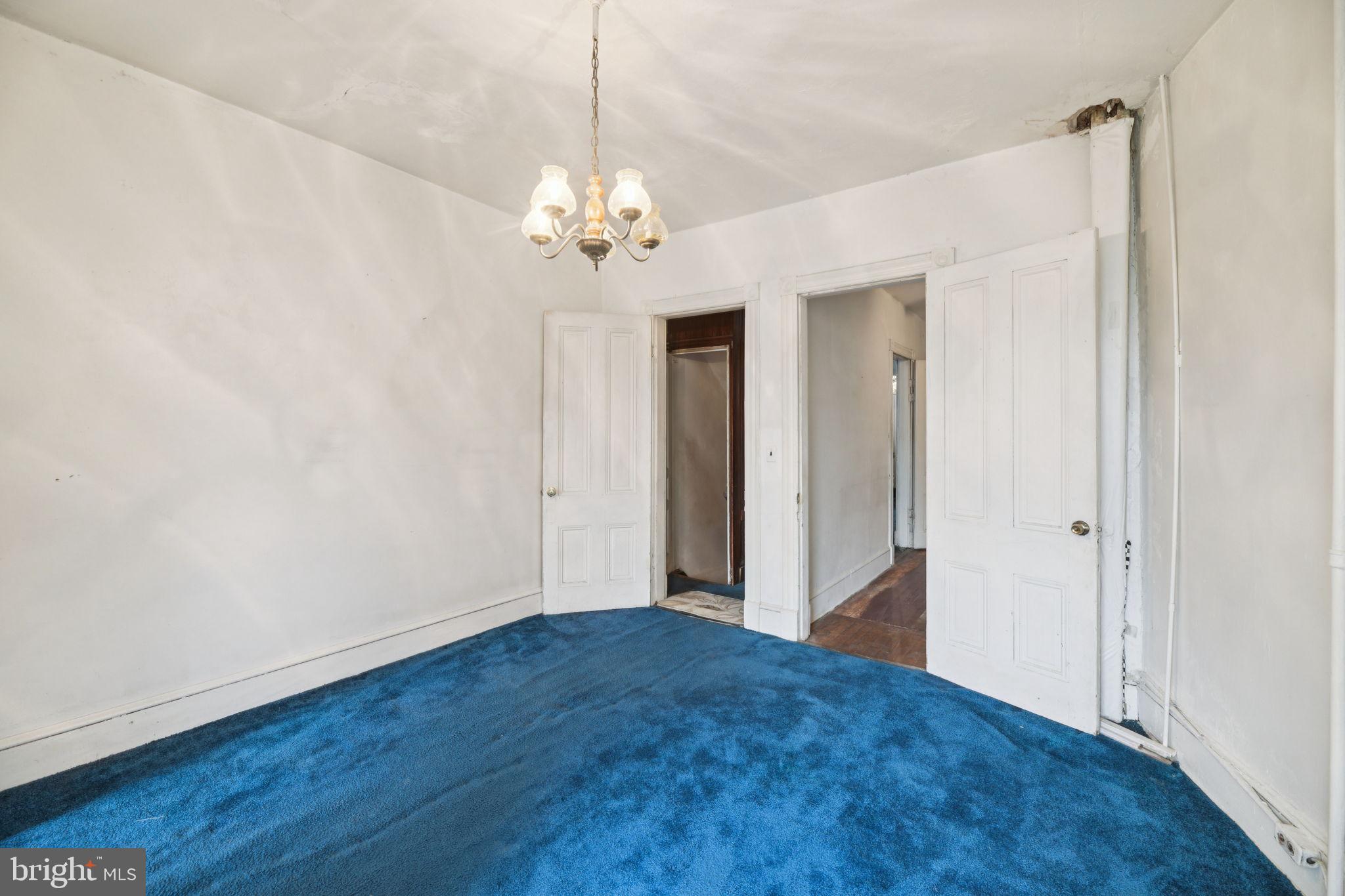 712 4th Street Southeast Washington, DC 20003 - Photo 13 of 43 Main Level