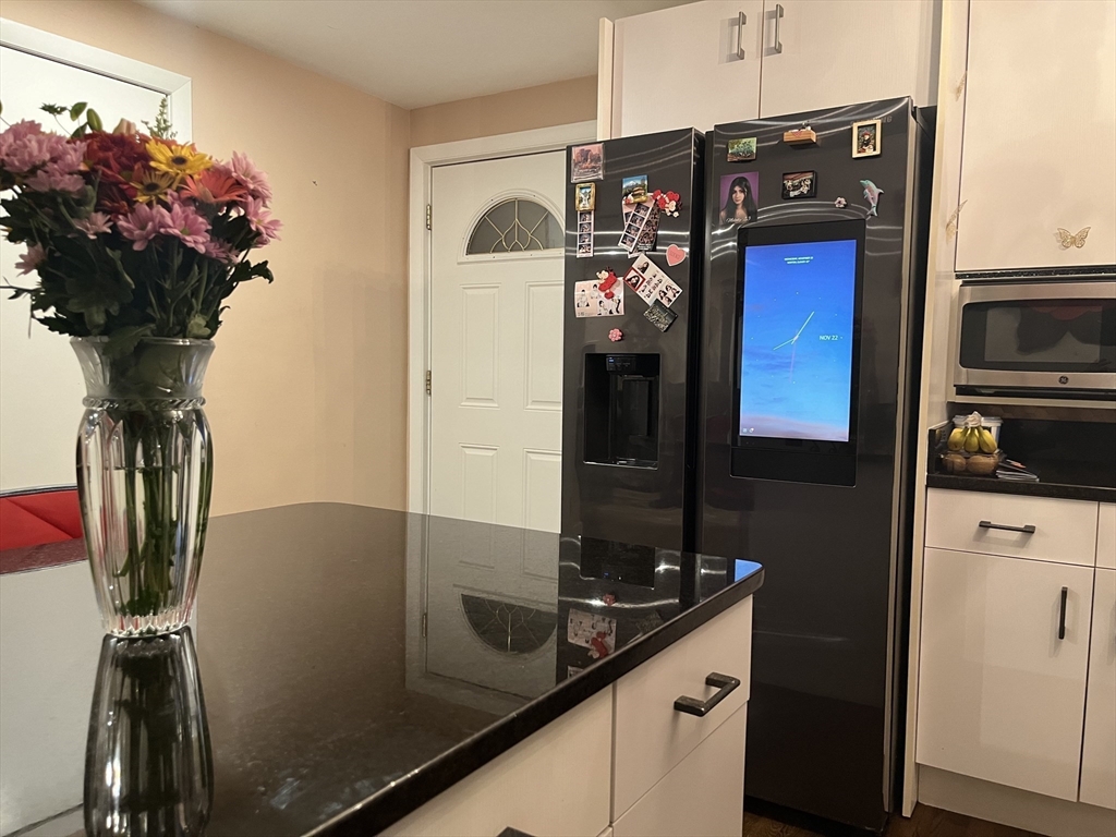 52 Troy Lane, Unit 52 Waban, MA 02468 - Photo 2 of 12