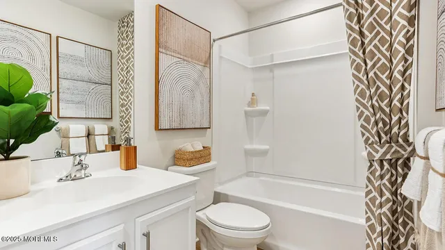 $429,990 | 13 Baybreeze Drive, Waretown, NJ 08758