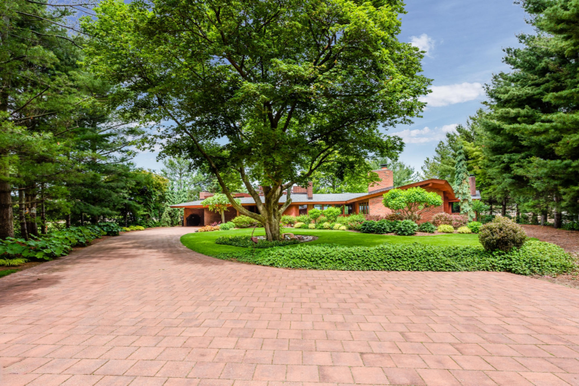 360 Ridgeway Street St. Joseph, MI 49085 - Photo 2 of 45 Ridgeway-102
