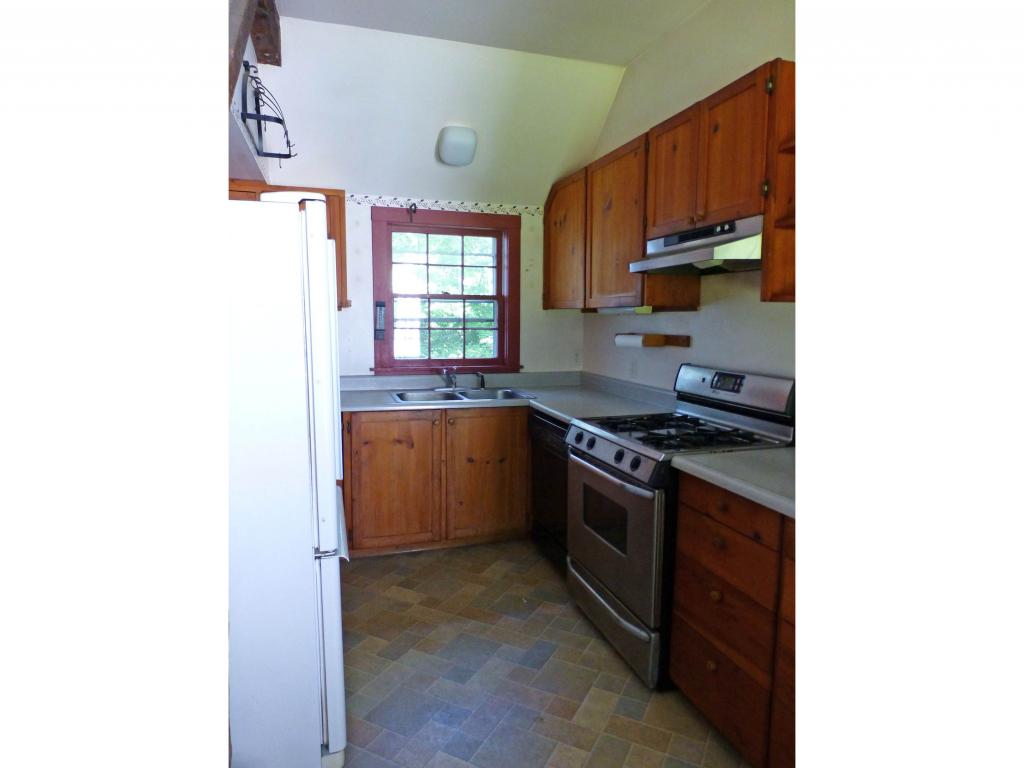 79 Westminster W Road Putney, VT 05346 - Photo 8 of 28 Gallery Image 8