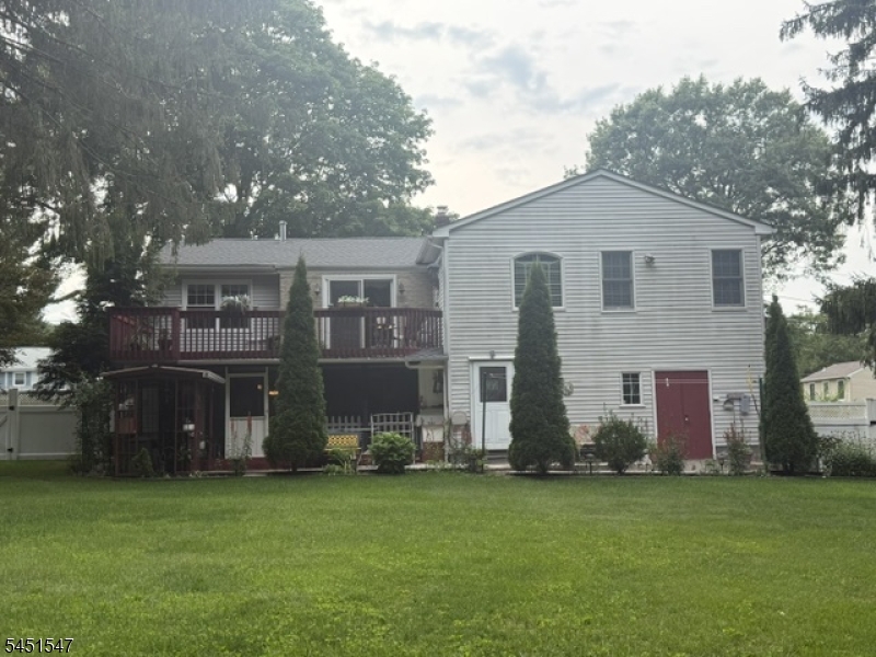 71 Beech Road Randolph, NJ 07869 - Photo 5 of 41 Gallery Image 5