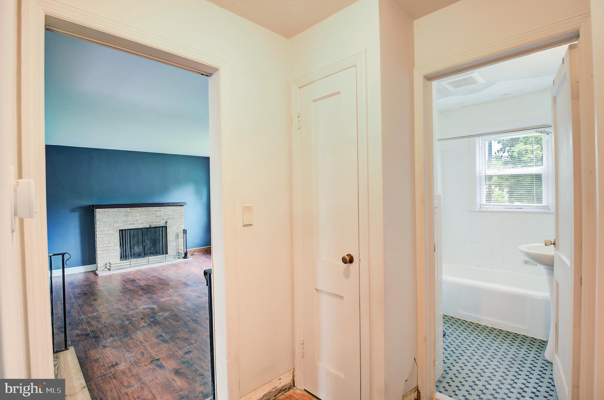 522 Sutherland Road Trenton, NJ 08618 - Photo 15 of 26