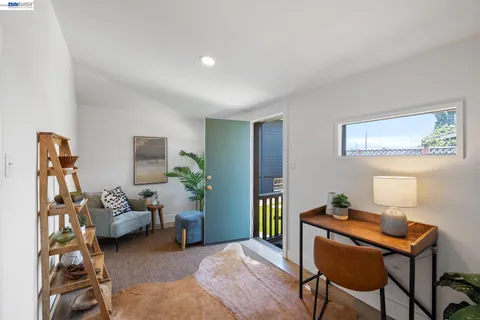 $828,000 | 2617 Santa Clara Avenue, Alameda, CA 94501