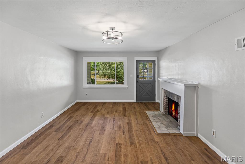 2303 West Delmar Avenue Godfrey, IL 62035 - Photo 16 of 44