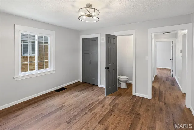 $165,000 | 2303 West Delmar Avenue, Godfrey, IL 62035