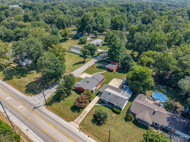 $165,000 | 2303 West Delmar Avenue, Godfrey, IL 62035