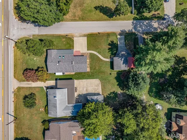 $165,000 | 2303 West Delmar Avenue, Godfrey, IL 62035