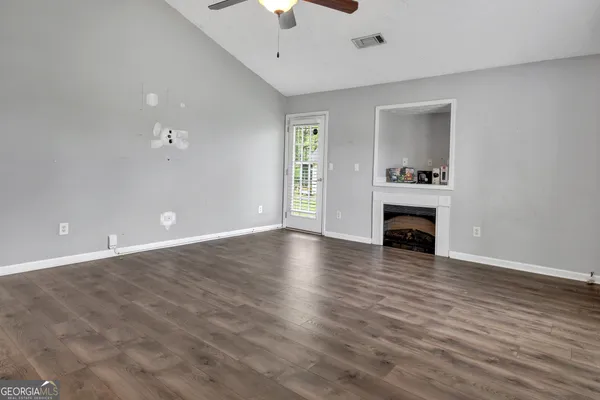 $290,000 | 572 Clyde's Way, Jackson, GA 30233