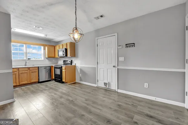 $290,000 | 572 Clyde's Way, Jackson, GA 30233
